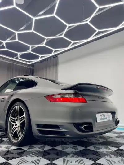 Porsche 997 2007 - 82500 EUR, 98000 km - AUTO.MOTO.pt - 98000km - foto 11 de 37