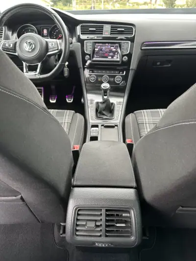 Volkswagen Golf 2014 - 15000 EUR, 240000 km - 240000km - foto 74 de 83