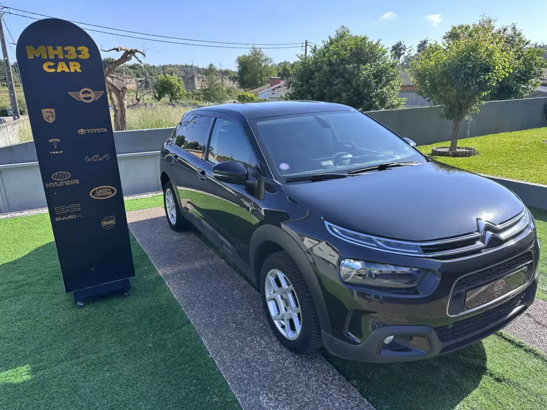 Citroën C4 Cactus 2018 - 11900 EUR, 180000 km - AUTO.MOTO.pt - 180000km - foto 4 de 47