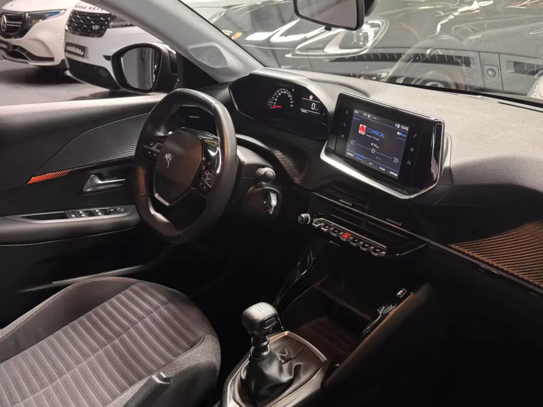 Peugeot 208 2023 - 14990 EUR, 75900 km - AUTO.MOTO.pt - 75900km - foto 25 de 25
