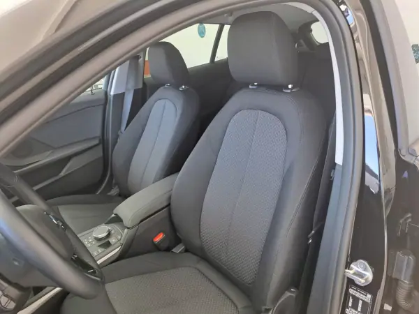 BMW 116 2024 - 28990 EUR, 22167 km - AUTO.MOTO.pt - 22167km - foto 6 de 31