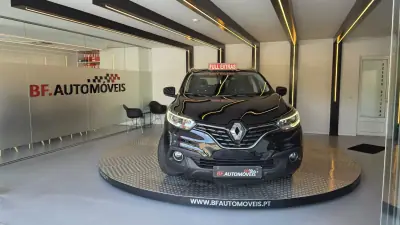 Renault Kadjar 2018 - 15500 EUR, 107700 km - AUTO.MOTO.pt - 107700km - foto 10 de 56