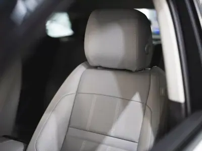 Land Rover Range Rover Evoque 2021 - 35990 EUR, 49810 km - AUTO.MOTO.pt - 49810km - foto 23 de 23