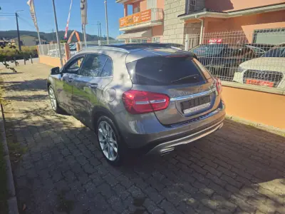 Mercedes-Benz GLA 200 2015 - 18750 EUR, 148362 km - foto 6 de 14