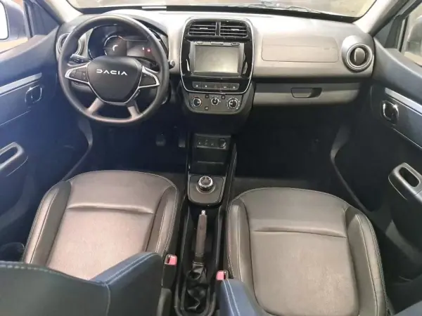 Dacia Spring 2023 — photo 3 of 8