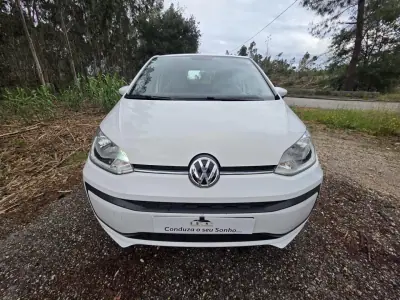 Volkswagen Up! 2016 - 7990 EUR, 152974 km - AUTO.MOTO.pt - 152974km - foto 11 de 71