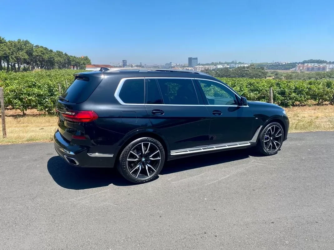 BMW X7 2021 - 84900 EUR, 69000 km - AUTO.MOTO.pt - 69000km - foto 5 de 49