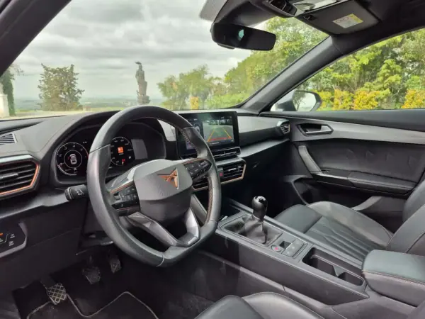 Cupra Formentor 2022 - 28900 EUR, 110907 km - AUTO.MOTO.pt - 110907km - foto 7 de 24