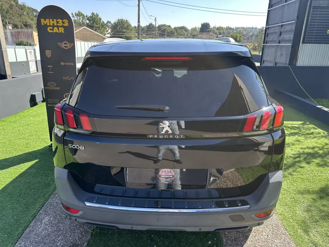 Peugeot 5008 2018 - 14900 EUR, 190000 km - 190000km - foto 13 de 73