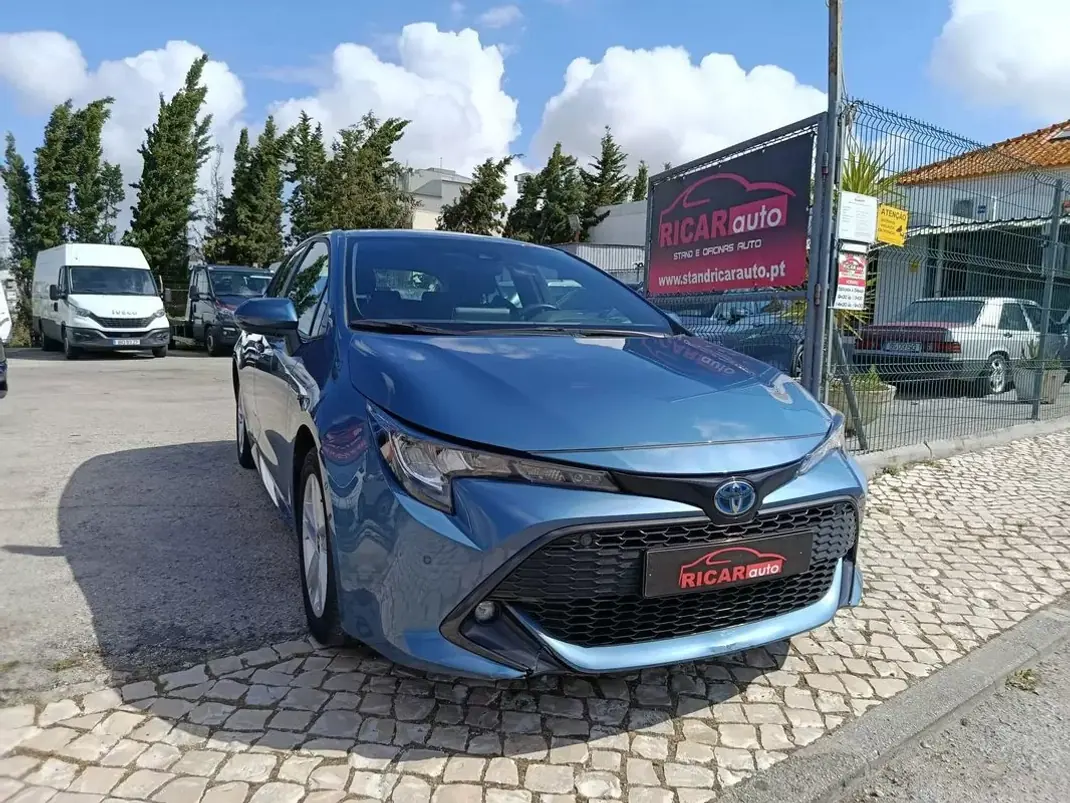 Toyota Corolla 2021 - 20900 EUR, 66527 km - AUTO.MOTO.pt - 66527km - foto 1 de 22