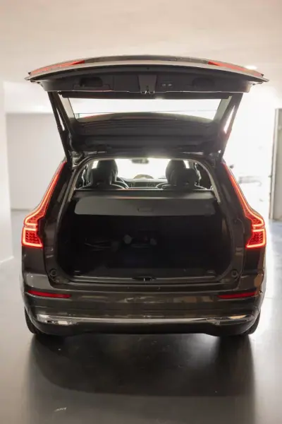 Volvo XC 60 2022 - 44900 EUR, 74400 km - AUTO.MOTO.pt - 74400km - foto 18 de 27