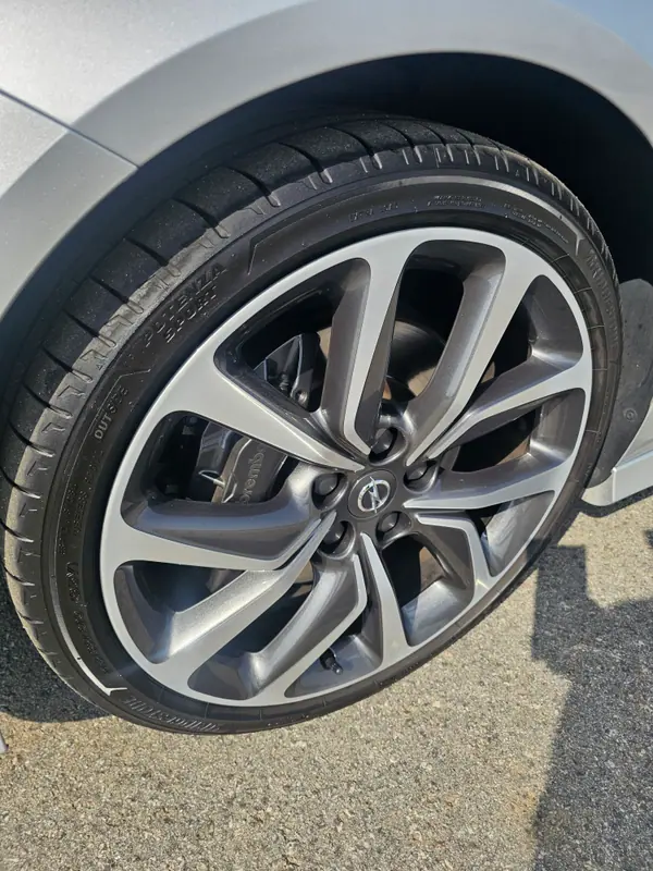 Opel Insignia Grand Sport 2018 - 29850 EUR, 86000 km - AUTO.MOTO.pt - 86000km - foto 5 de 15