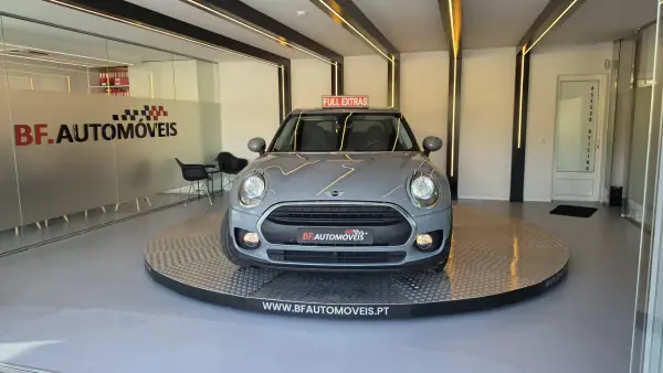 MINI Clubman 2017 - 13900 EUR, 157631 km - AUTO.MOTO.pt - 157631km - foto 11 de 55