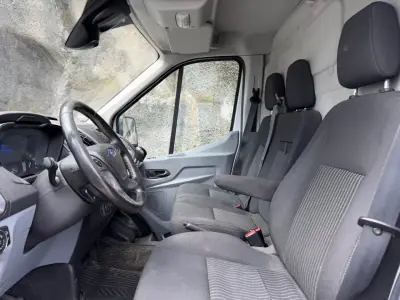 Ford 2016 - 19500 EUR, 147000 km - AUTO.MOTO.pt - 147000km - foto 6 de 10