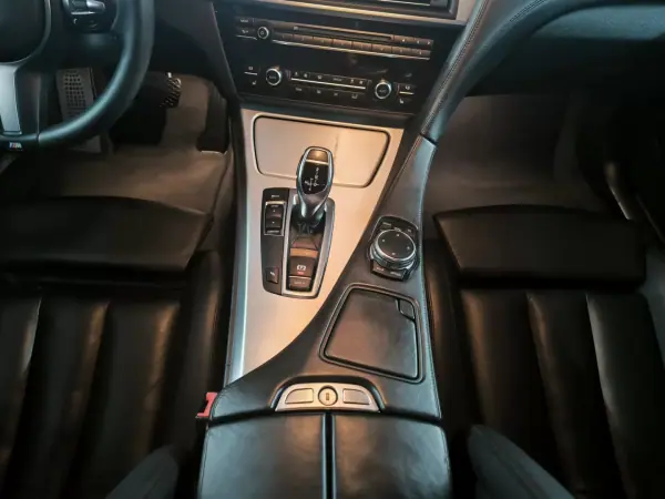 BMW 640 Gran Coupé 2015 - 26950 EUR, 232000 km - AUTO.MOTO.pt - 232000km - foto 29 de 47