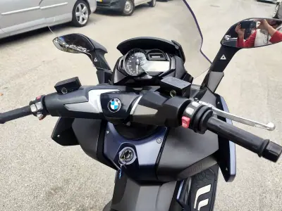 BMW C 650 GT 2018 - 5980 EUR, 54000 km - AUTO.MOTO.pt - 54000km - foto 12 de 20