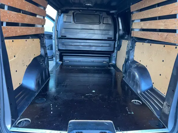 Citroën Jumpy 2019 - 18500 EUR, 162700 km - AUTO.MOTO.pt - 162700km - foto 12 de 13