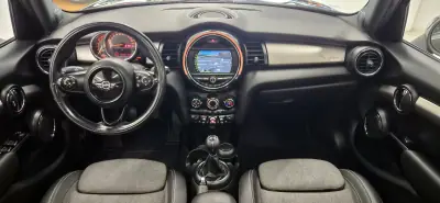 MINI One 2016 - 16990 EUR, 125000 km - AUTO.MOTO.pt - 125000km - foto 31 de 33