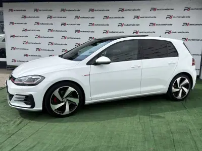 Volkswagen Golf 2018 - 26990 EUR, 148000 km - AUTO.MOTO.pt - 148000km - foto 2 de 15