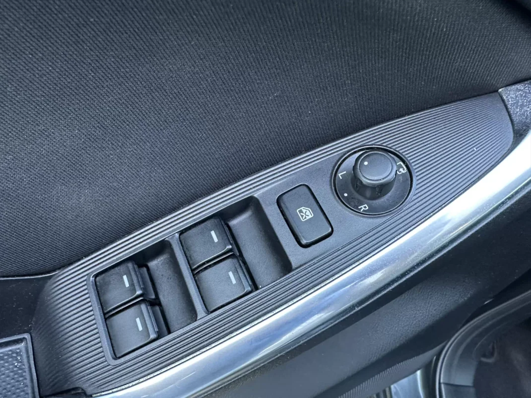 Mazda CX-5 2012 - 13490 EUR, 160000 km - AUTO.MOTO.pt - 160000km - foto 16 de 21