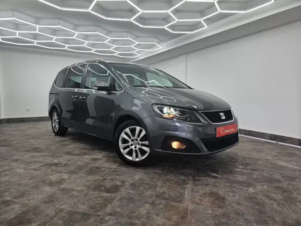 SEAT Alhambra 2011 - 12650 EUR, 216141 km - AUTO.MOTO.pt - 216141km - foto 5 de 51