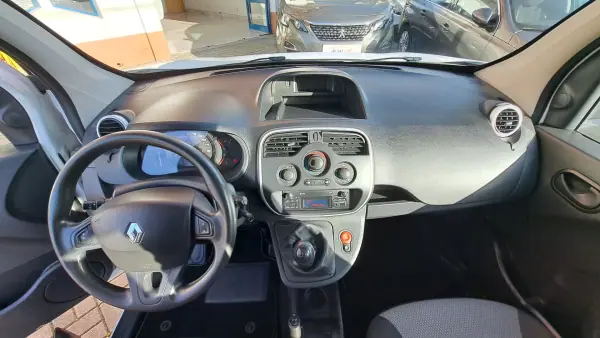 Renault Kangoo 1.5 DCI Express S/S Maxi Business 2019 - 18900 EUR, 190869 km - AUTO.MOTO.pt - 190869km - foto 20 de 31