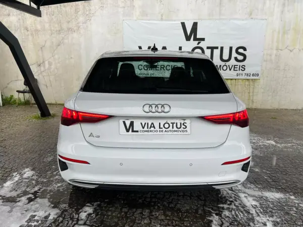 Audi A3 Sportback 2021 - 26750 EUR, 157200 km - AUTO.MOTO.pt - 157200km - foto 7 de 16