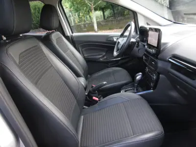 Ford EcoSport 2019 - 154900 EUR, 88000 km - 88000km - foto 35 de 54