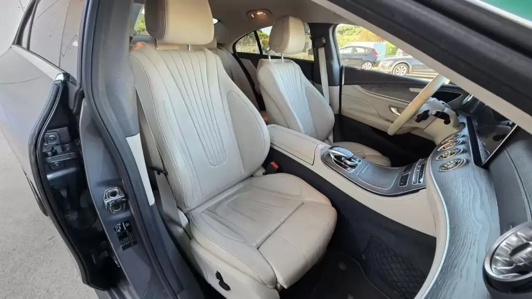 Mercedes-Benz CLS 300 2019 - 29900 EUR, 233849 km - 233849km - foto 15 de 22