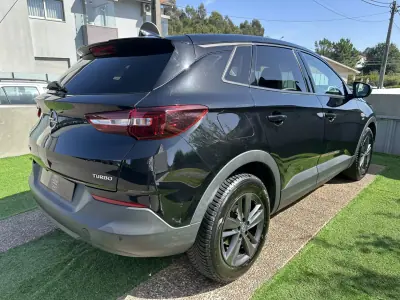 Opel Grandland X 2020 - 15900 EUR, 160000 km - 160000km - foto 8 de 55