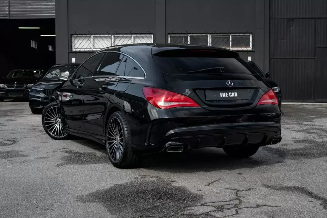 Mercedes-Benz CLA 220 2016 - 22999 EUR, 229658 km - AUTO.MOTO.pt - 229658km - foto 8 de 27