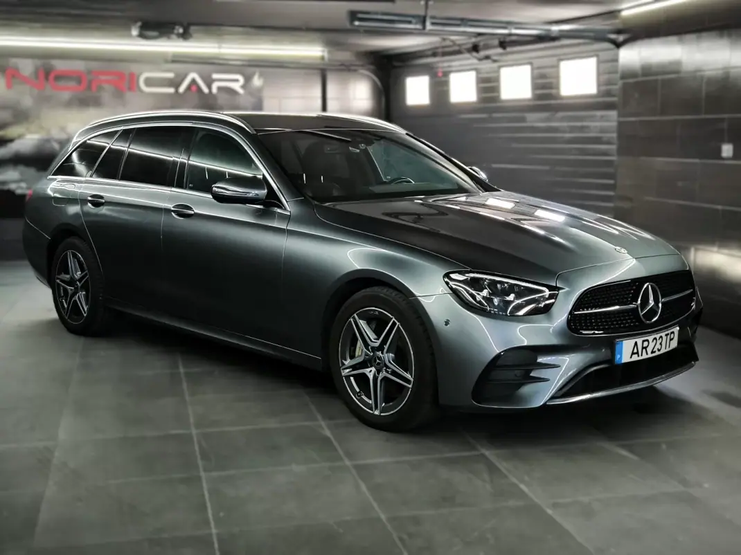 Mercedes-Benz E 300 2022 - 35950 EUR, 122245 km - AUTO.MOTO.pt - 122245km - foto 15 de 43