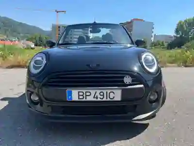 MINI Cabrio 2020 - 18400 EUR, 133000 km - AUTO.MOTO.pt - 133000km - foto 14 de 20