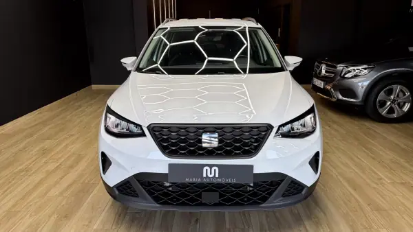 SEAT Arona 2024 — foto 2 de 40