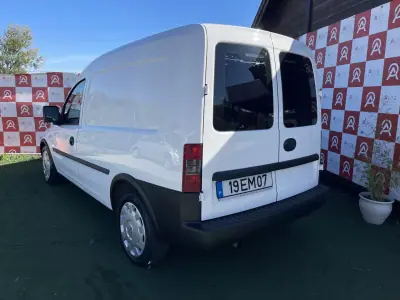 Opel COMBO 2007 — foto 4 de 18