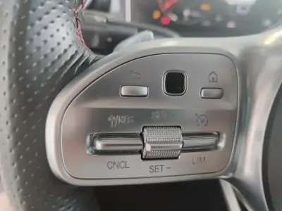 Mercedes-Benz A 220 Limousine 2020 - 30900 EUR, 30000 km - AUTO.MOTO.pt - 30000km - foto 29 de 43