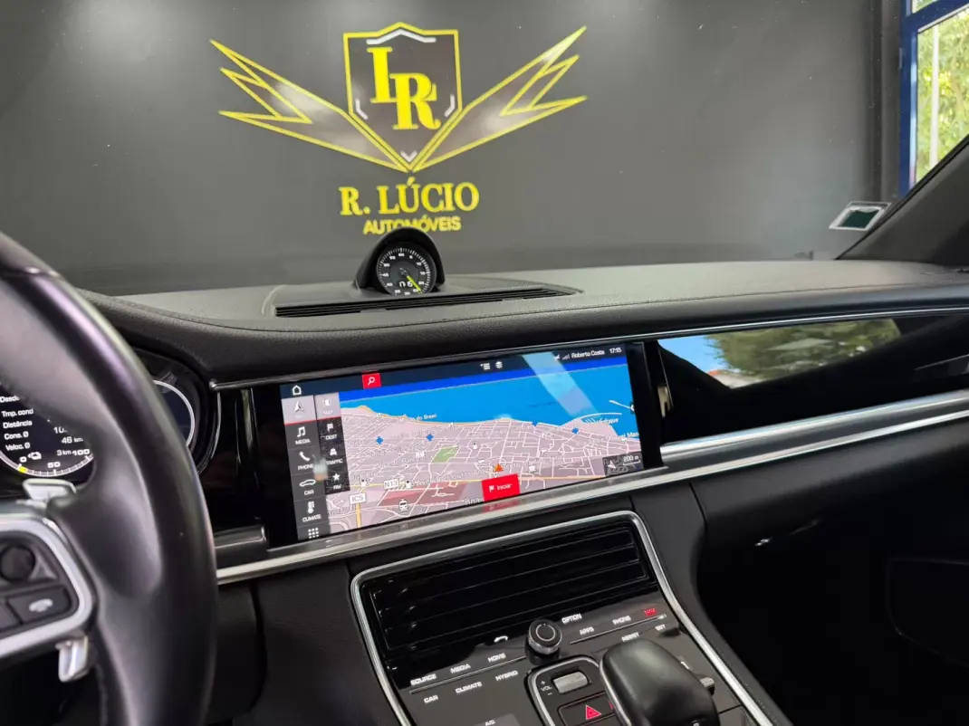 Porsche Panamera Sport Turismo 2017 - 46500 EUR, 283038 km - 283038km - foto 27 de 28