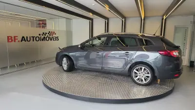 Renault Mégane Sport Tourer 2010 - 6900 EUR, 266834 km - AUTO.MOTO.pt - 266834km - foto 14 de 45