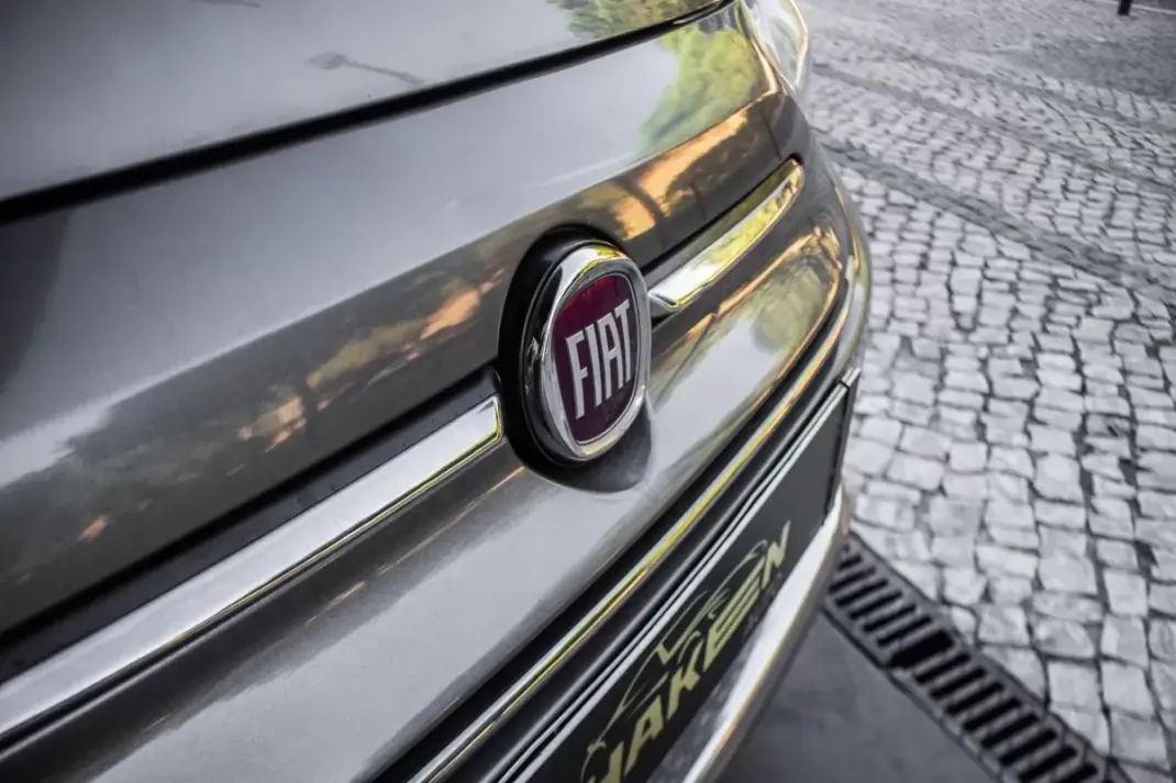 Fiat 500C 2016 - 8900 EUR, 93634 km - 93634km - foto 9 de 35