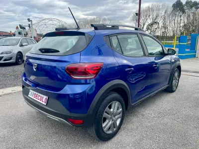 Dacia Sandero 2022 - 15950 EUR, 51824 km - AUTO.MOTO.pt - 51824km - foto 7 de 29