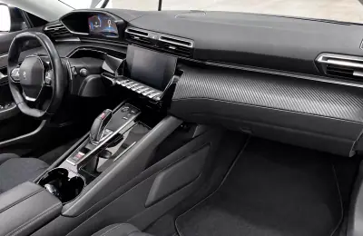Peugeot 508 SW 2021 — photo 6 of 8
