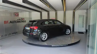 Mercedes-Benz A 180 2019 - 18900 EUR, 238120 km - AUTO.MOTO.pt - 238120km - foto 4 de 53