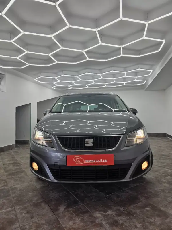 SEAT Alhambra 2011 - 12650 EUR, 216141 km - AUTO.MOTO.pt - 216141km - foto 27 de 51