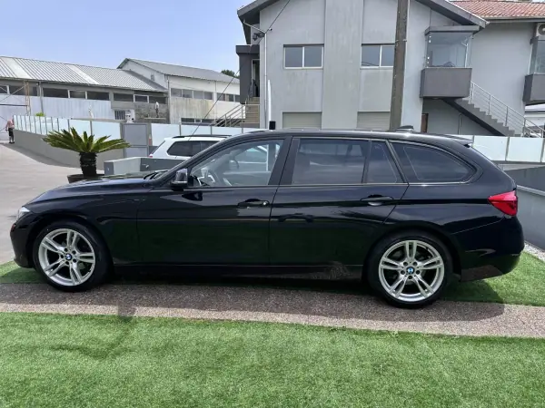 BMW 316 2015 - 12900 EUR, 260000 km - AUTO.MOTO.pt - 260000km - foto 16 de 45