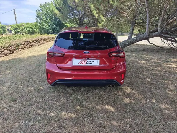 Ford Focus 2023 - 17750 EUR, 76000 km - AUTO.MOTO.pt - 76000km - foto 3 de 39