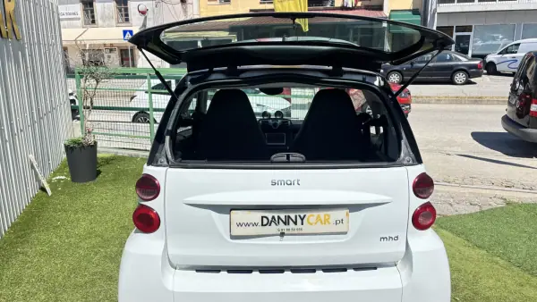 Smart ForTwo Coupé 2012 - 5900 EUR, 162000 km - AUTO.MOTO.pt - 162000km - foto 4 de 9