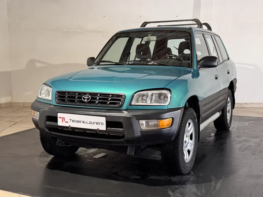 Toyota RAV4 1999 - 7900 EUR, 148900 km - AUTO.MOTO.pt - 148900km - foto 1 de 21