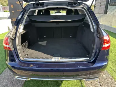 Mercedes-Benz C 180 2017 - 15900 EUR, 249000 km - AUTO.MOTO.pt - 249000km - foto 57 de 58