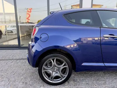 Alfa Romeo MiTo 2016 - 8900 EUR, 137500 km - AUTO.MOTO.pt - 137500km - foto 13 de 96