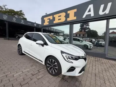Renault Clio 2021 - 16900 EUR, 65300 km - AUTO.MOTO.pt - 65300km - foto 6 de 12
